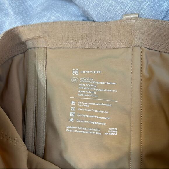 Honeylove SuperPower Sculpting Shorts Shapewear in Sand Size 1x - Picture 10 of 13